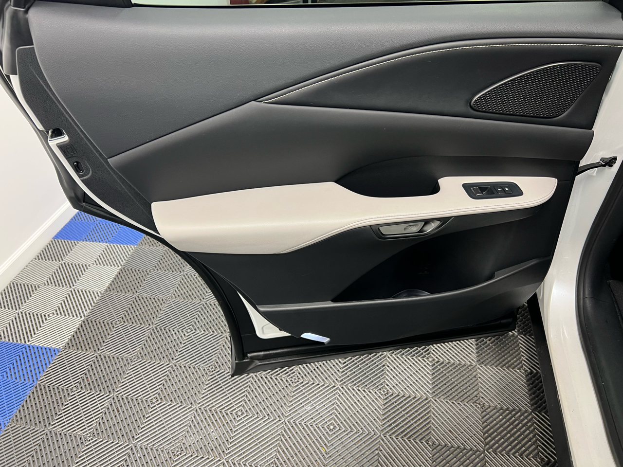 Lexus RX RX 350 Premium Plus FWD 2024