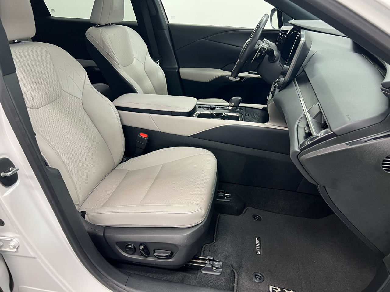 Lexus RX RX 350 Premium Plus FWD 2024