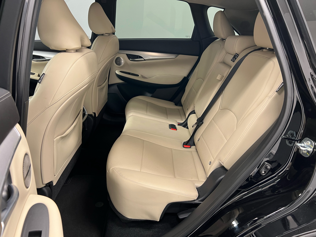 Infiniti QX50 ESSENTIAL FWD 2022