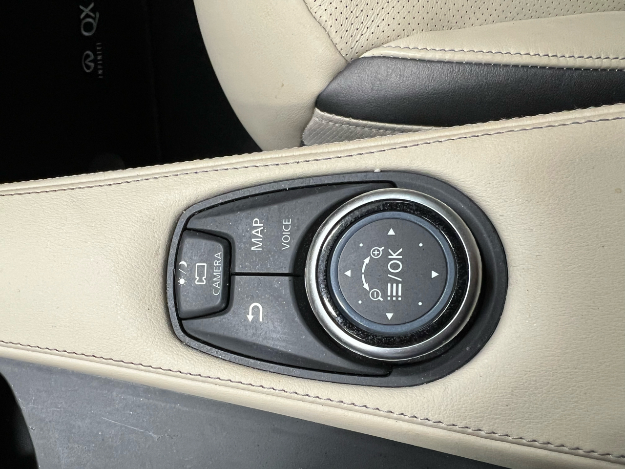 Infiniti QX50 ESSENTIAL FWD 2022