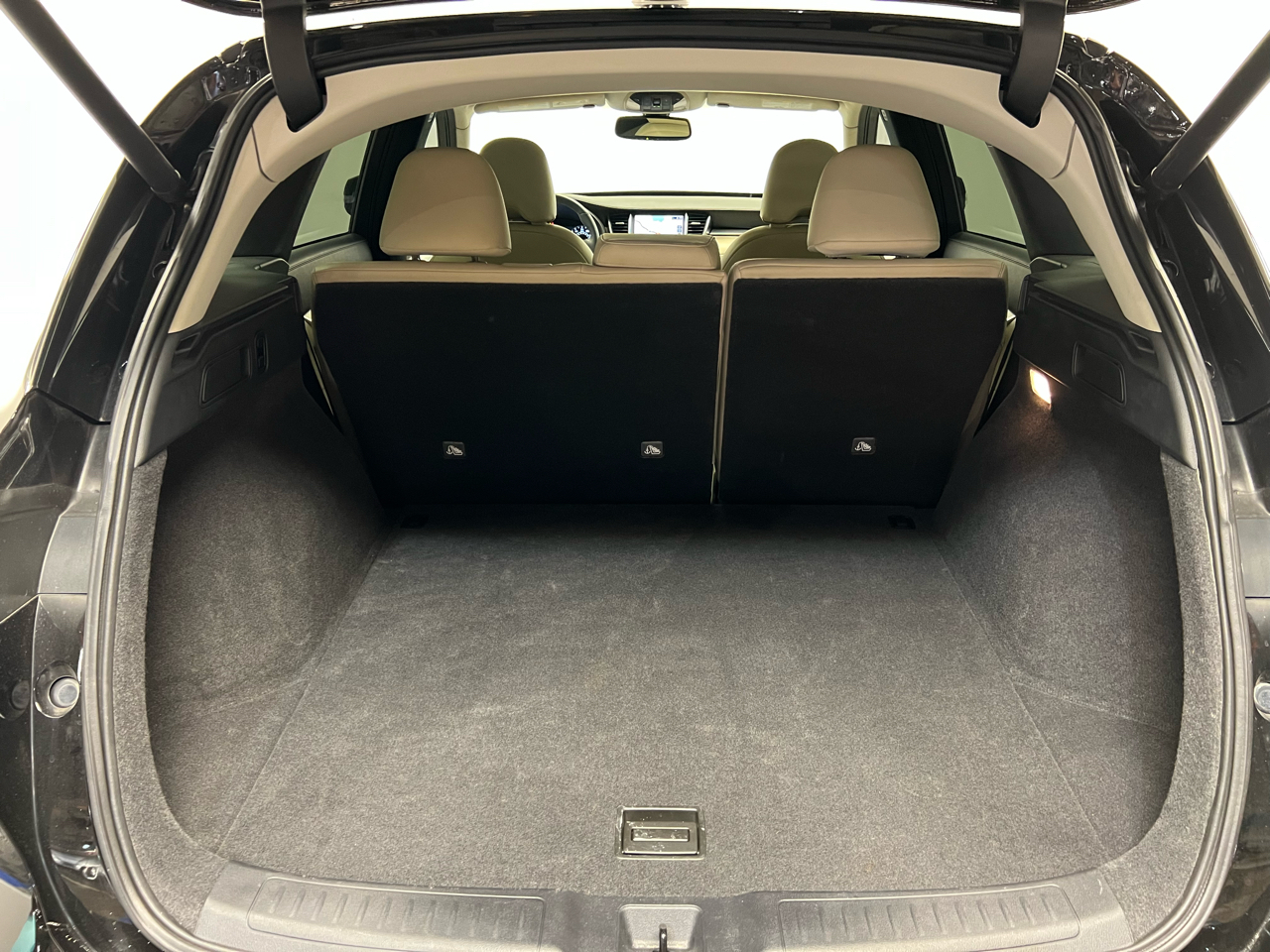 Infiniti QX50 ESSENTIAL FWD 2022