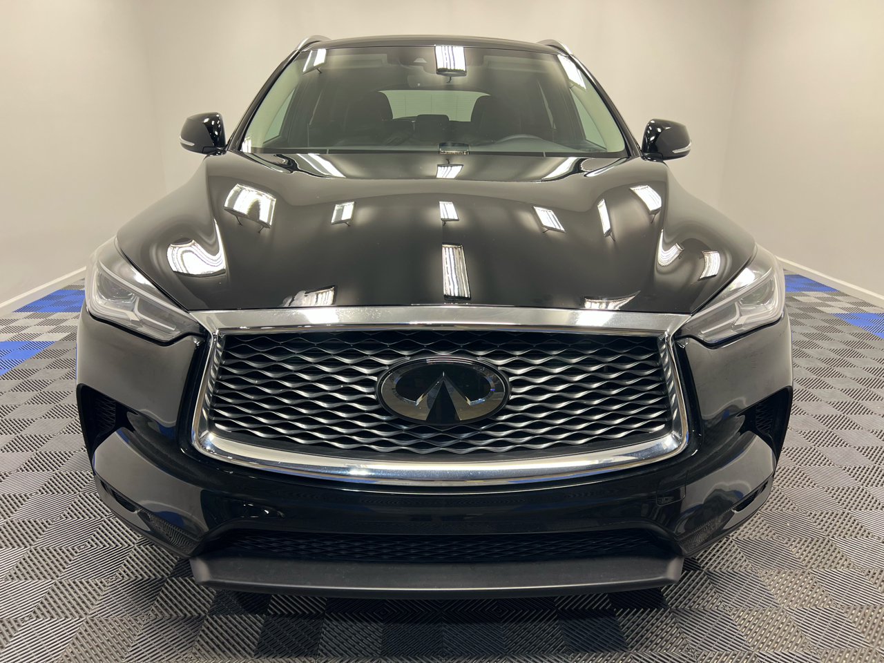 Infiniti QX50 LUXE FWD 2023