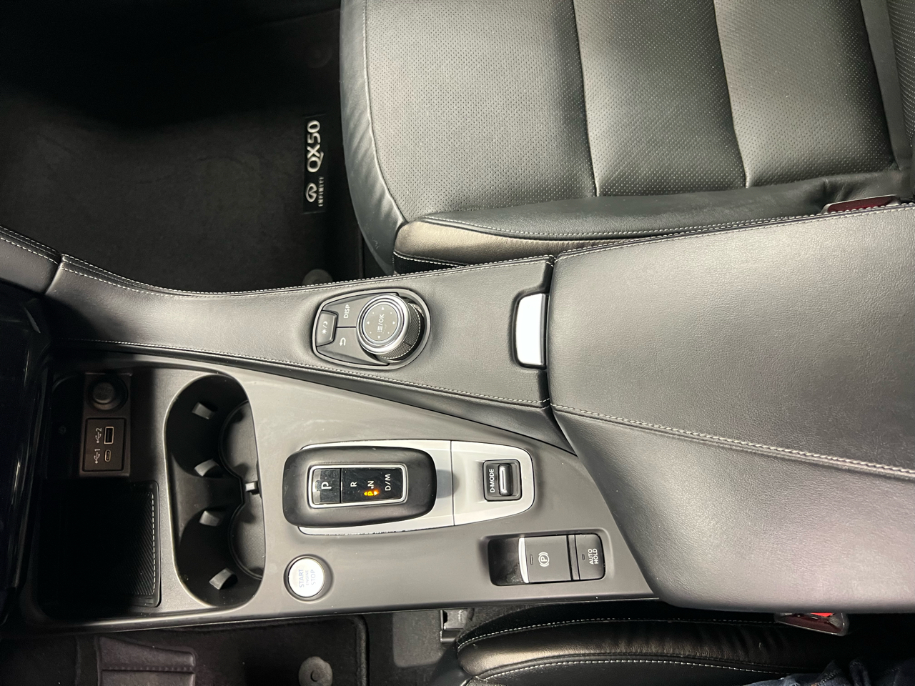 Infiniti QX50 LUXE FWD 2023