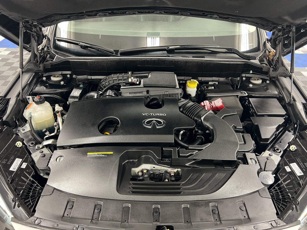 Infiniti QX50 LUXE FWD 2023