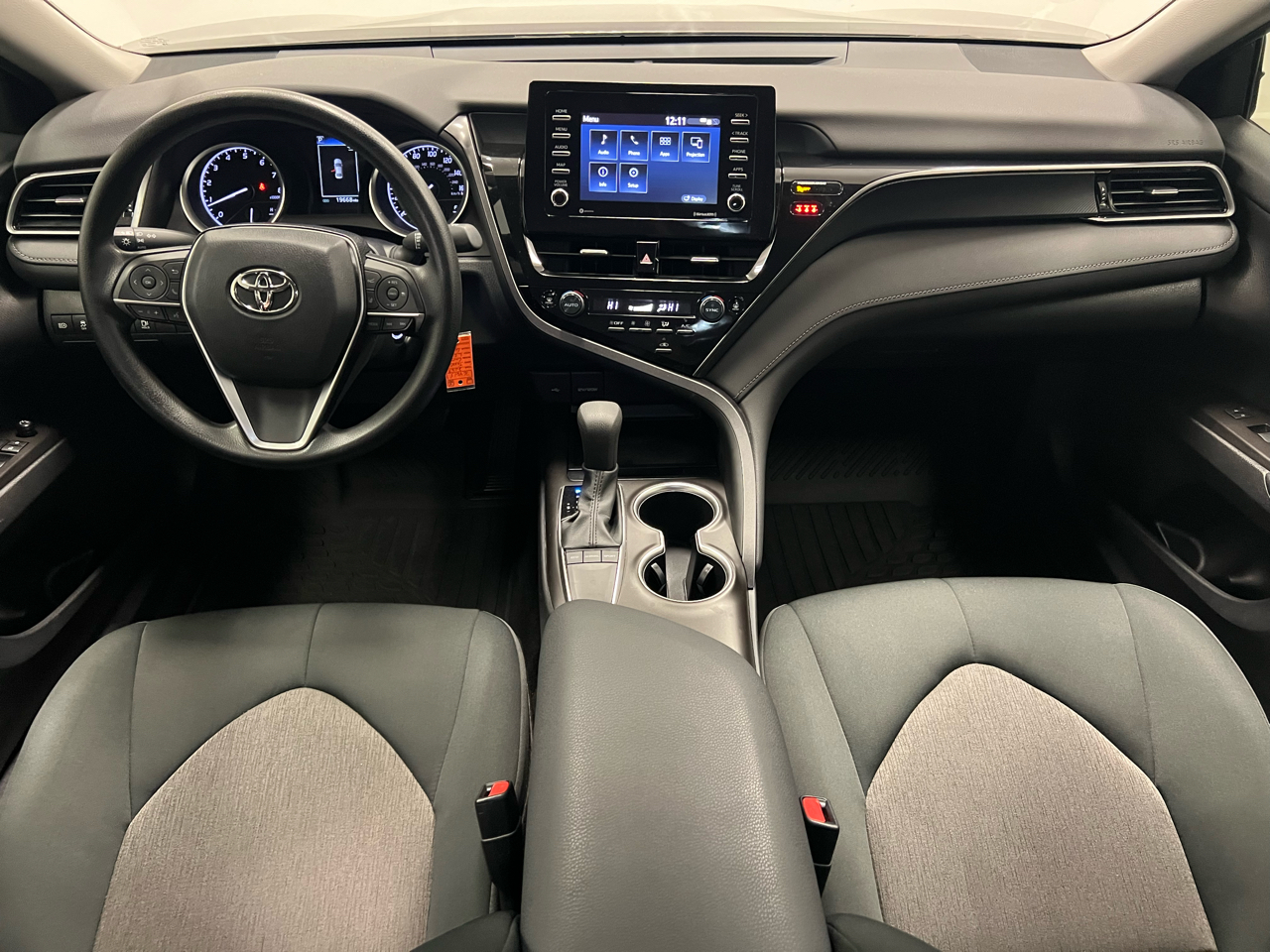 Toyota Camry LE Auto (Natl) 2023