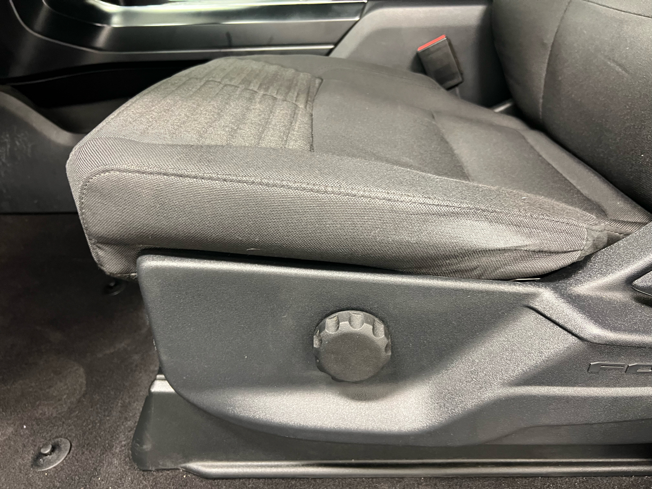 Ford F-150 STX 4WD SuperCrew 5.5' Box 2023