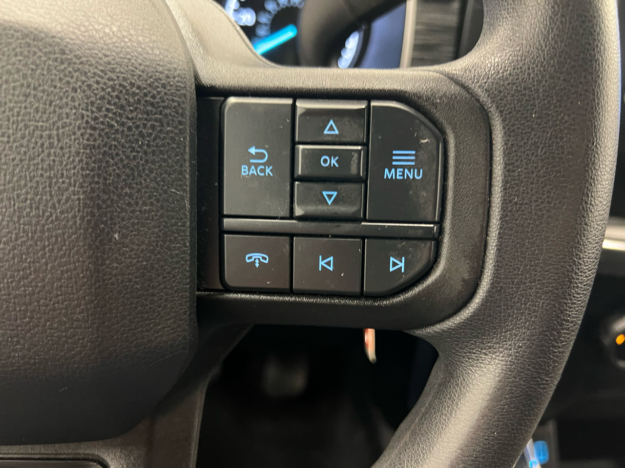 Ford F-150 STX 4WD SuperCrew 5.5' Box 2023