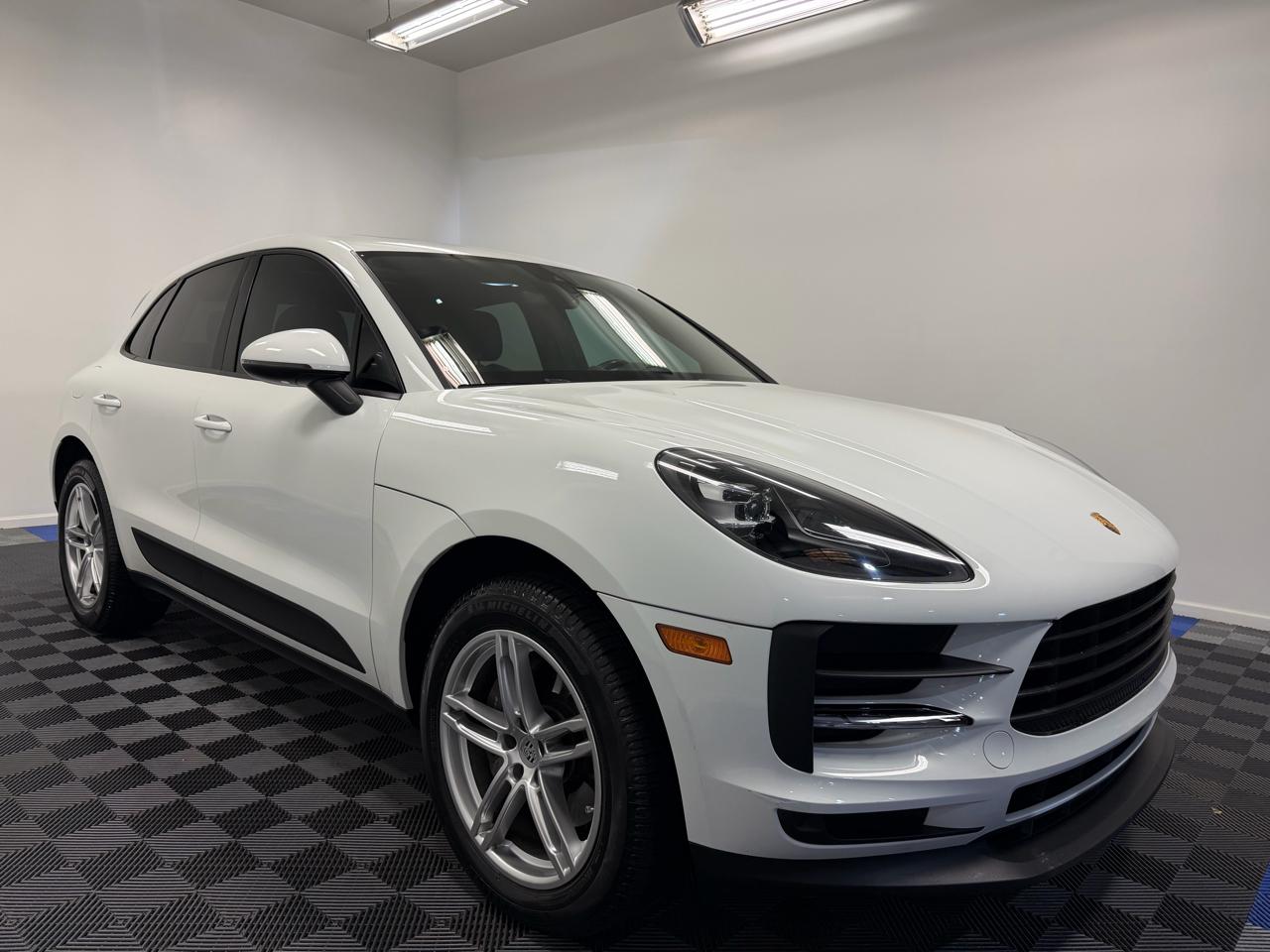 Porsche Macan AWD 2021