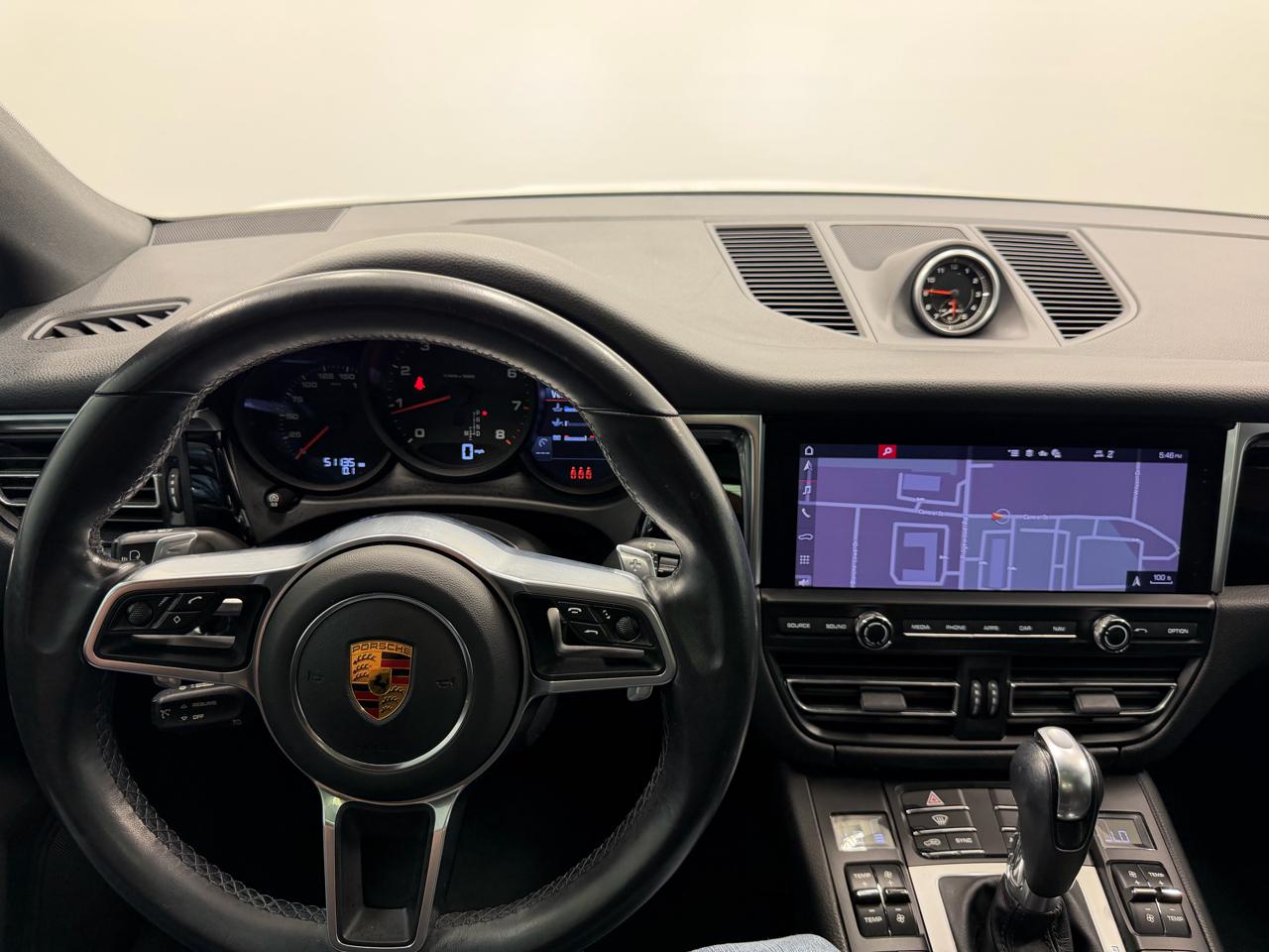 Porsche Macan AWD 2021