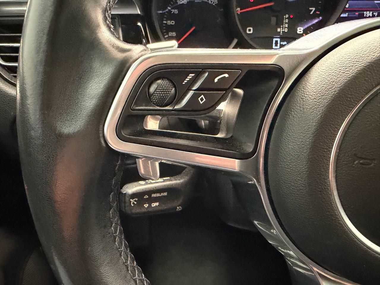Porsche Macan AWD 2021