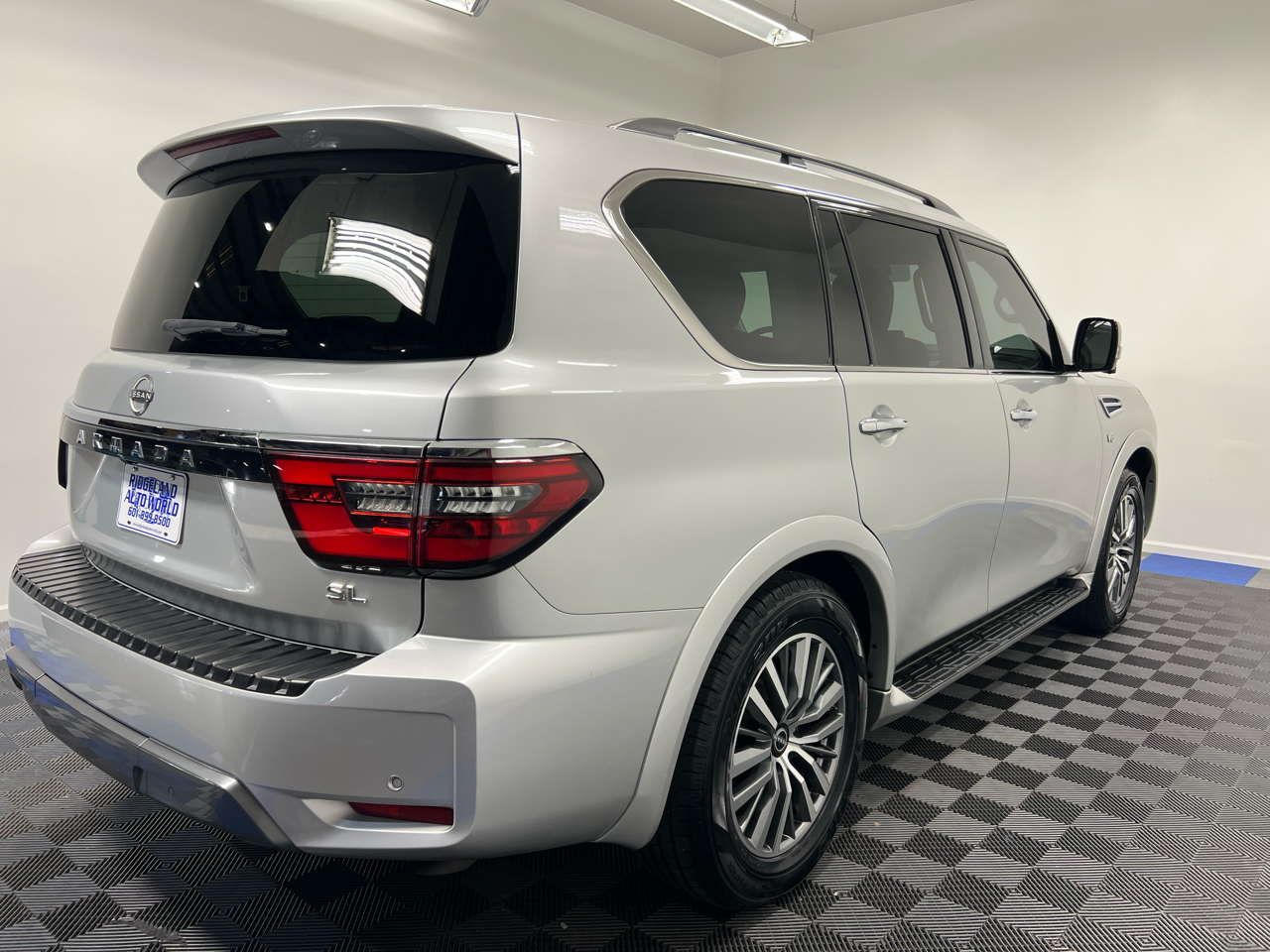 Nissan Armada 4x2 SL 2021