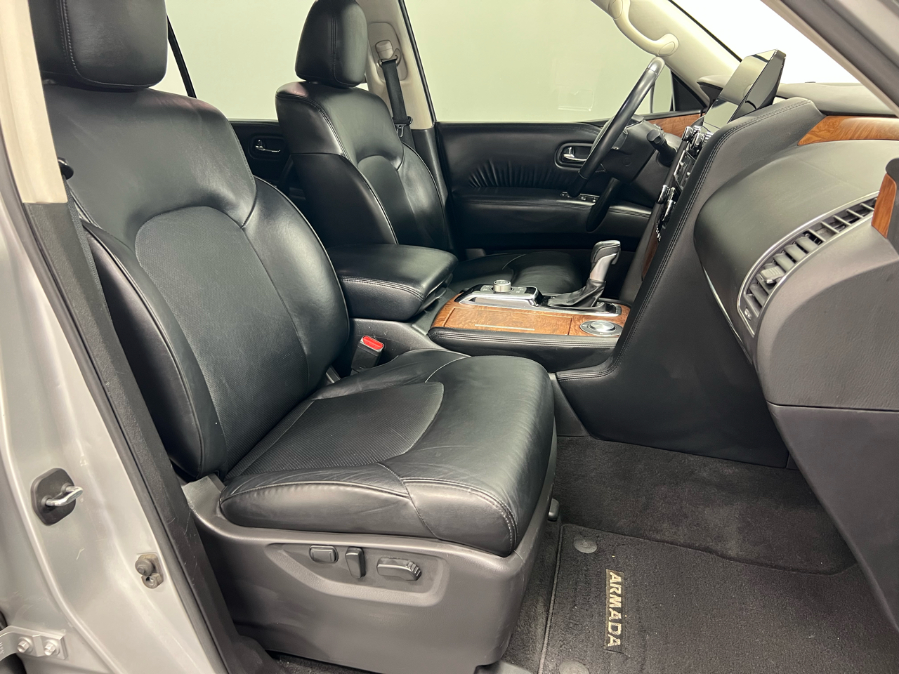 Nissan Armada 4x2 SL 2021