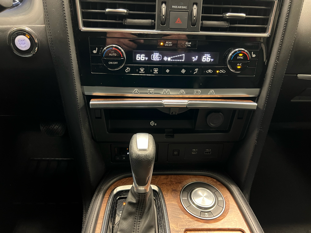 Nissan Armada 4x2 SL 2021