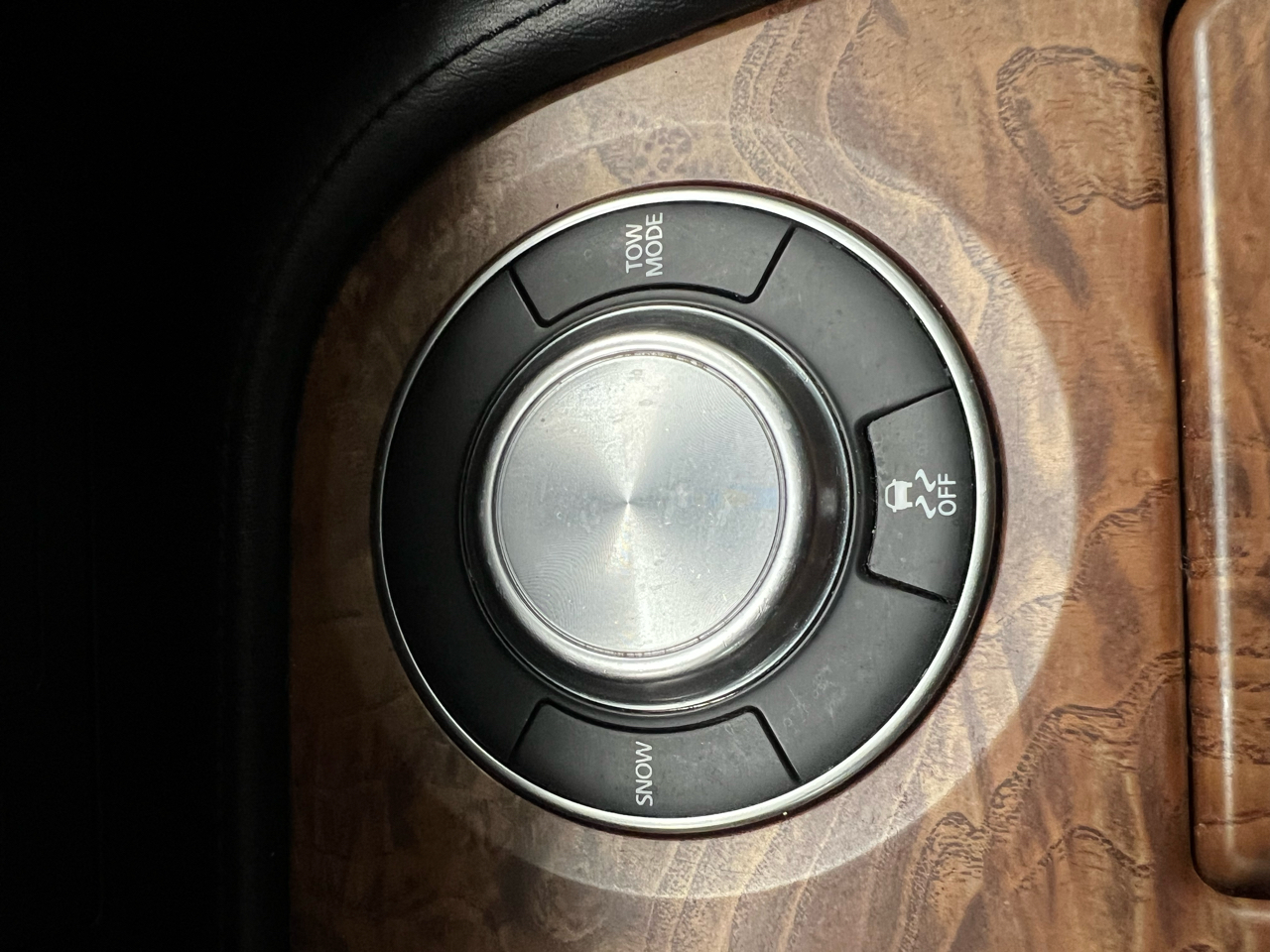 Nissan Armada 4x2 SL 2021