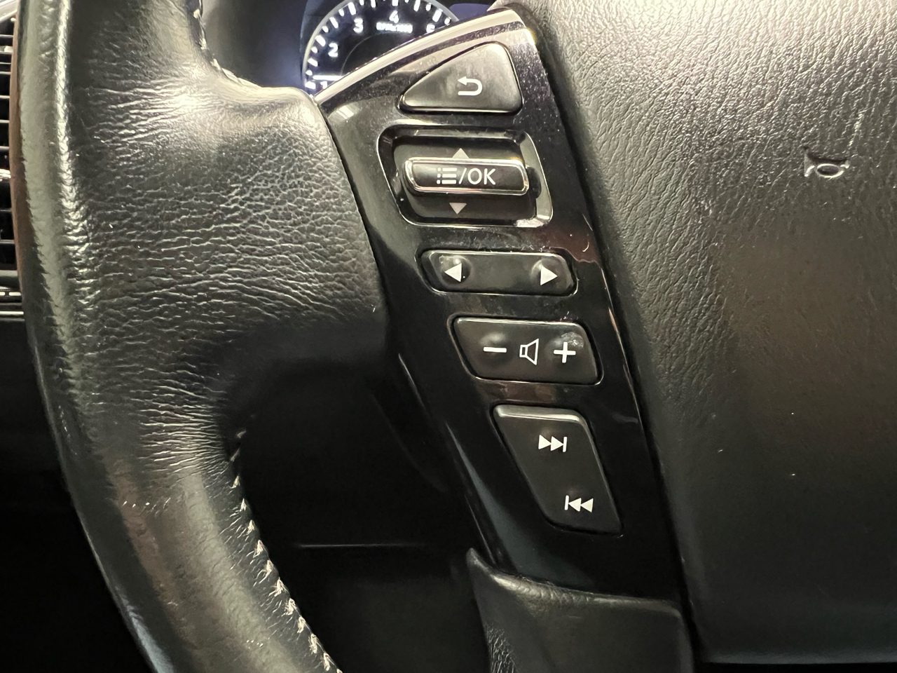 Nissan Armada 4x2 SL 2021