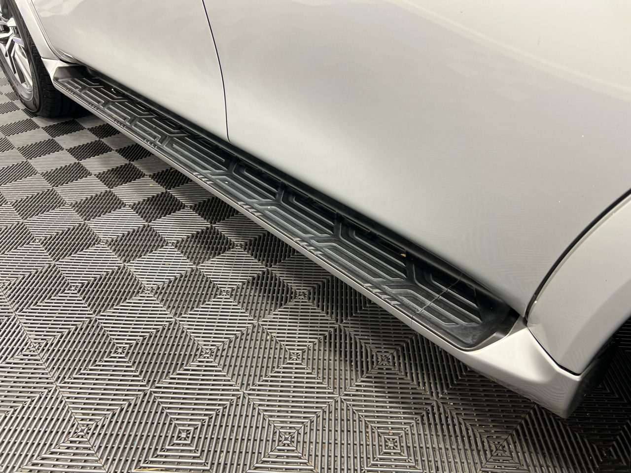 Nissan Armada 4x2 SL 2021