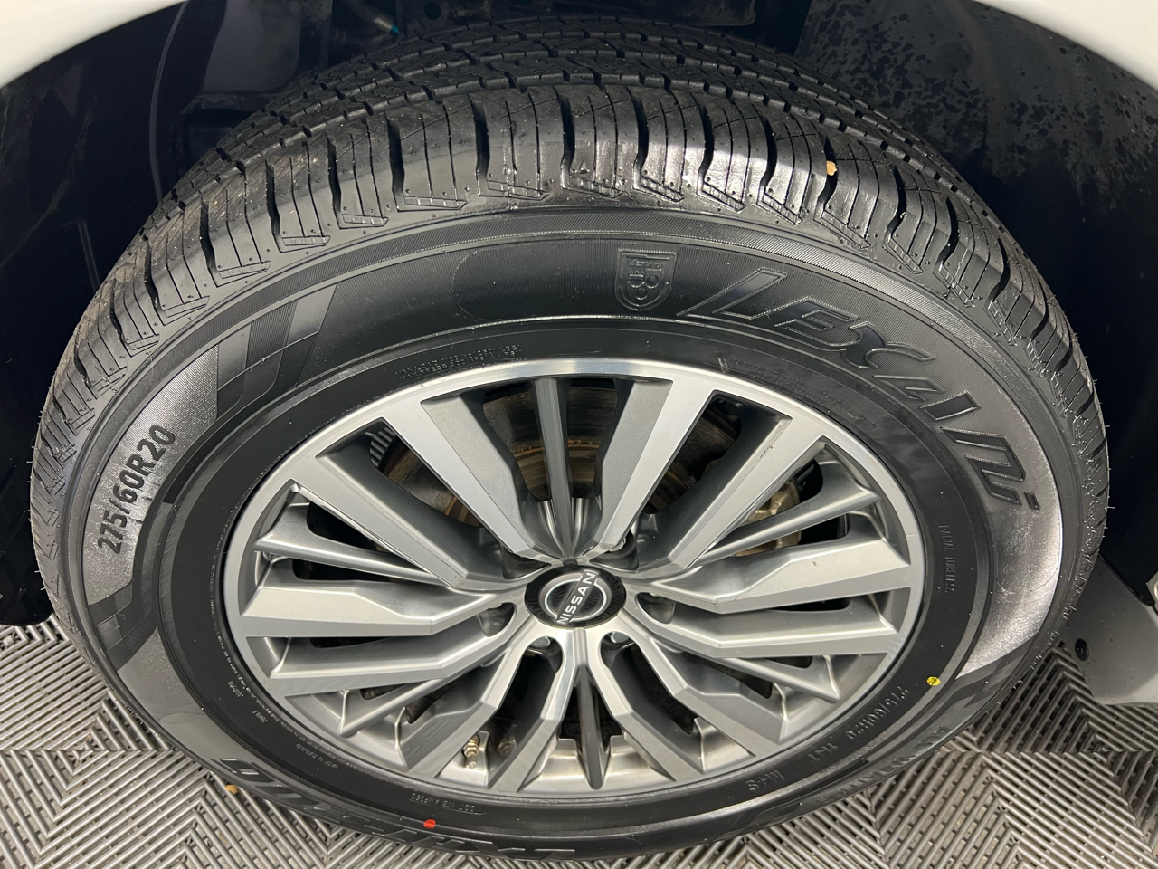 Nissan Armada 4x2 SL 2021