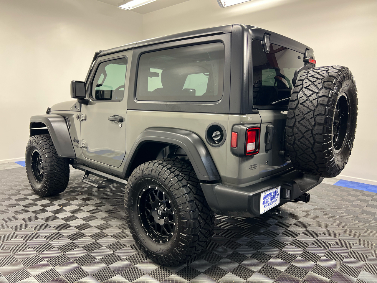 Jeep Wrangler Sport 4x4 2021