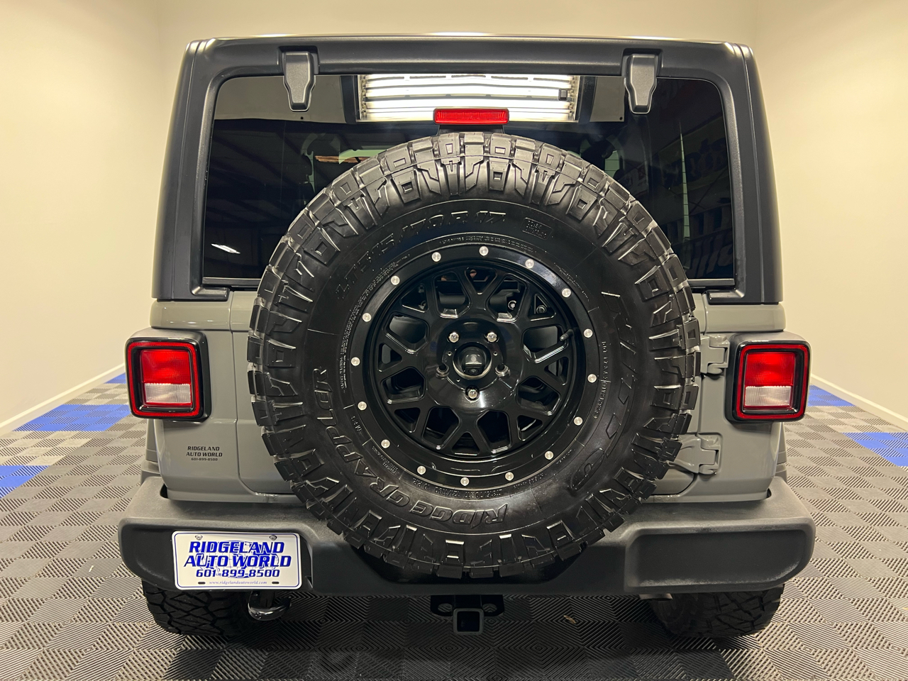 Jeep Wrangler Sport 4x4 2021