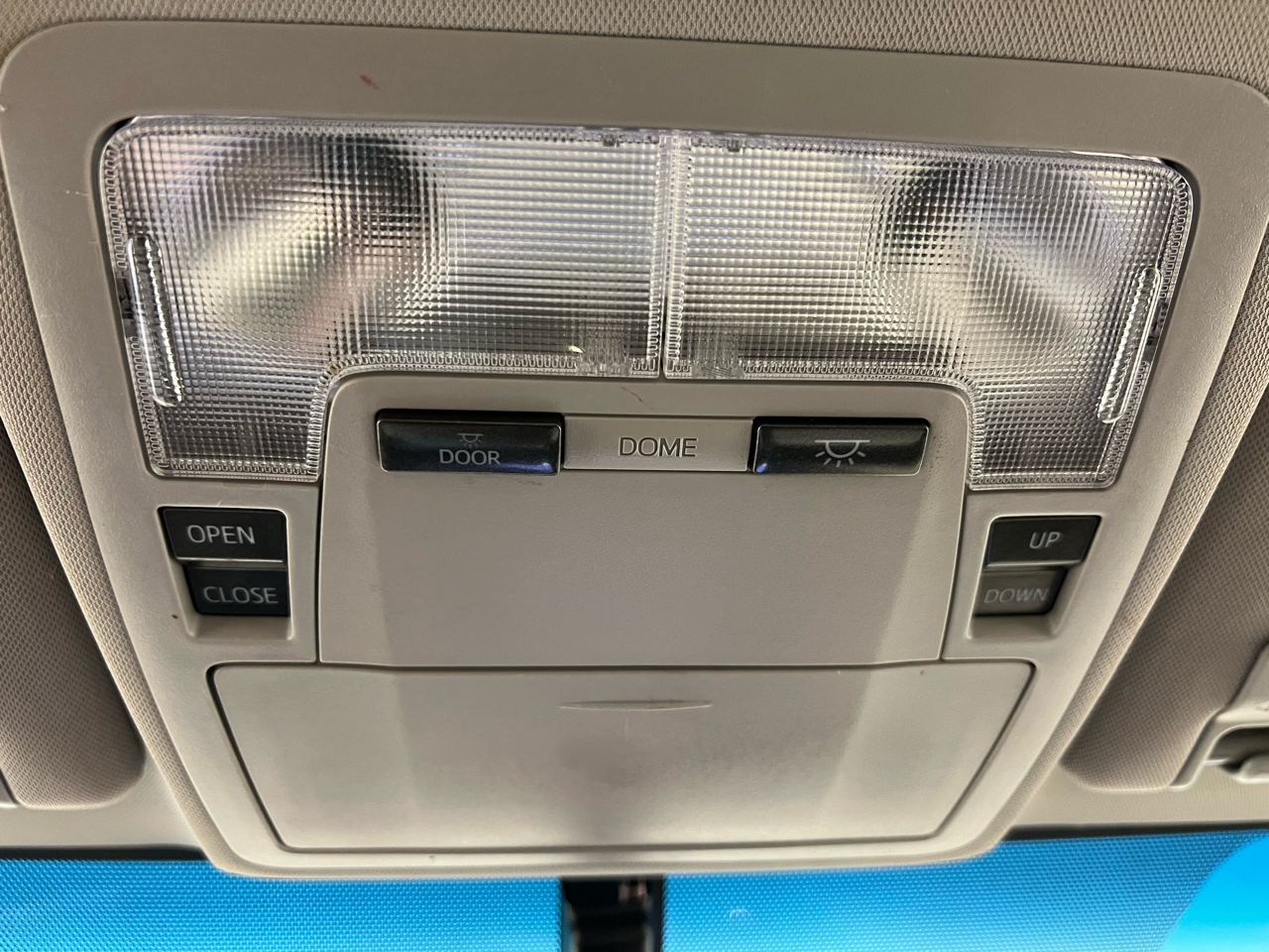 Toyota Avalon Touring 4D Sedan 2016