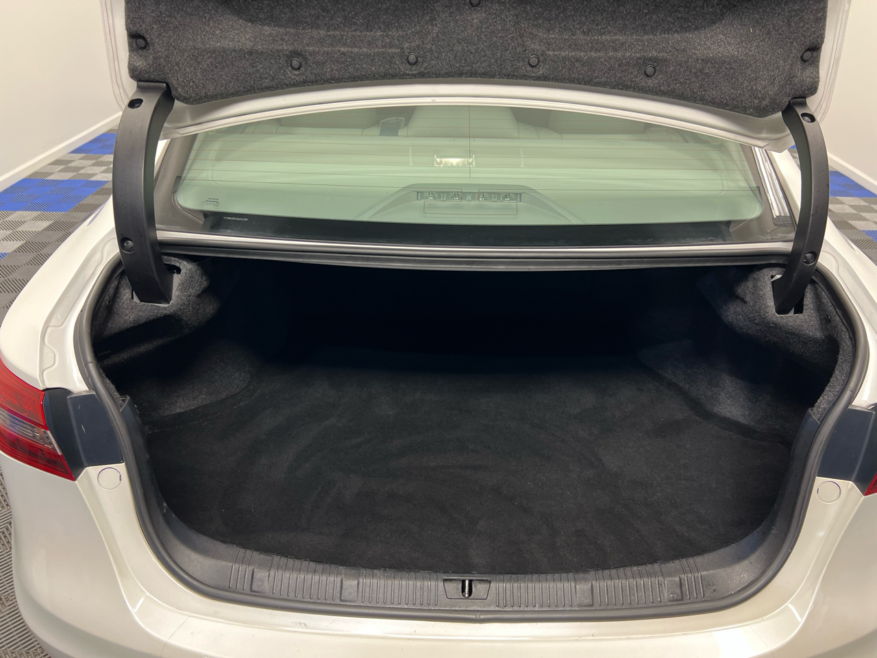 Toyota Avalon Touring 4D Sedan 2016