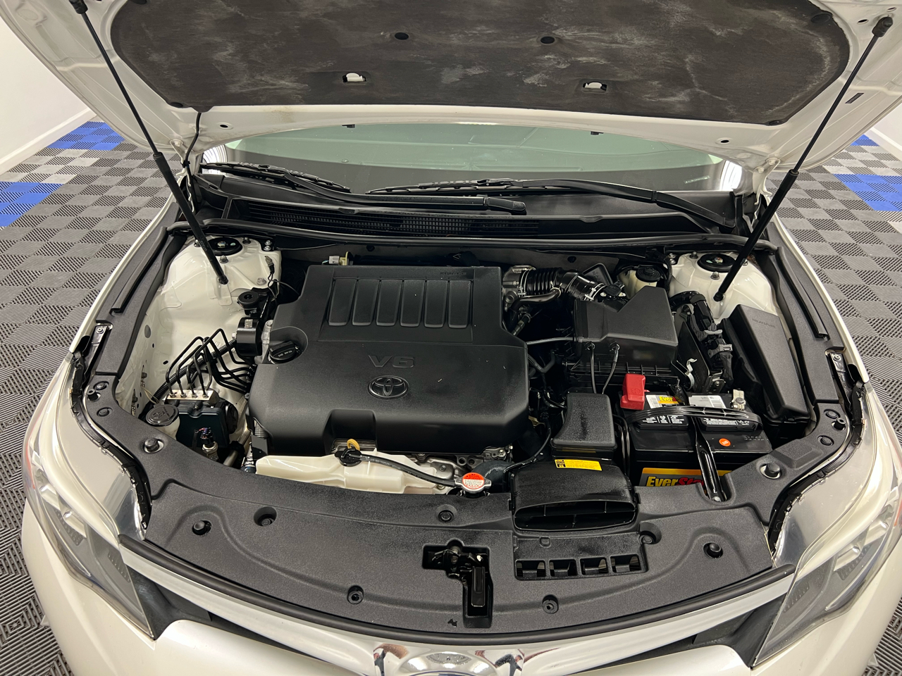 Toyota Avalon Touring 4D Sedan 2016