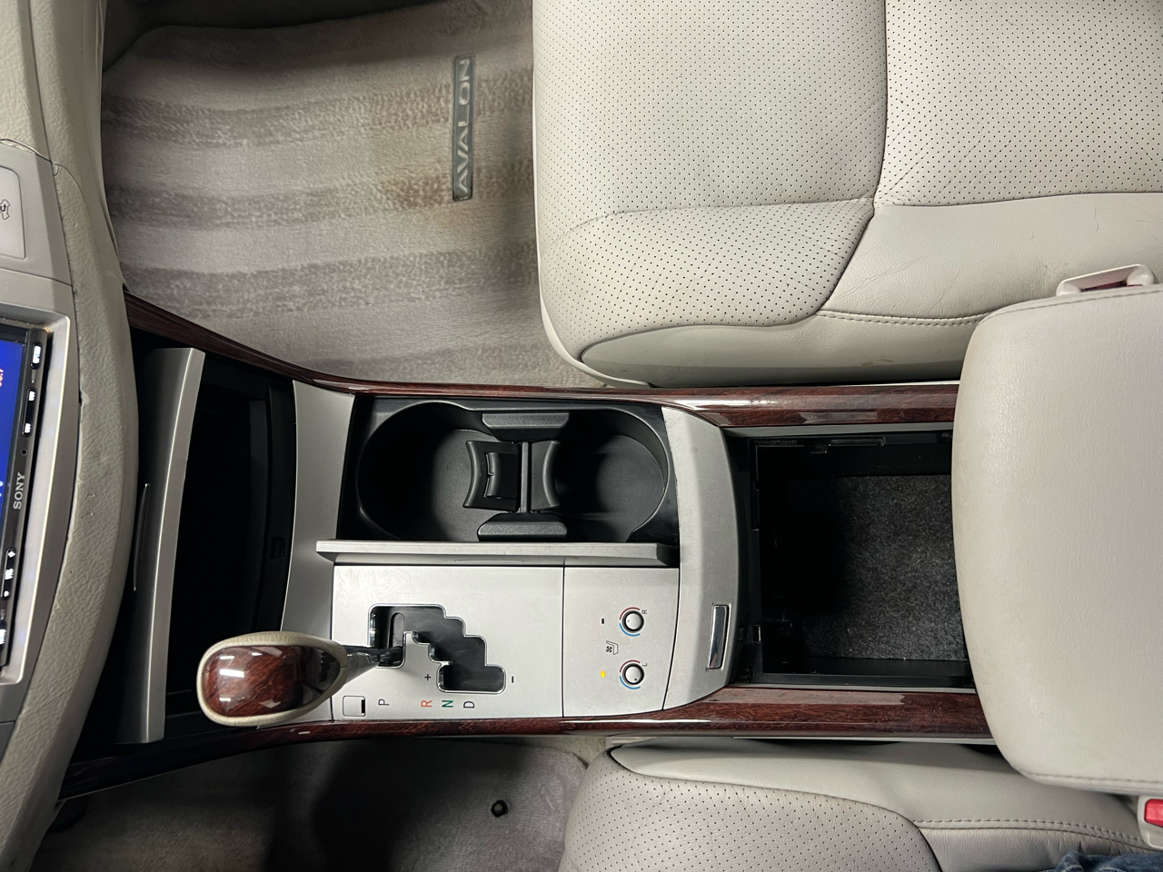 Toyota Avalon 4dr Sdn Limited (Natl) 2008