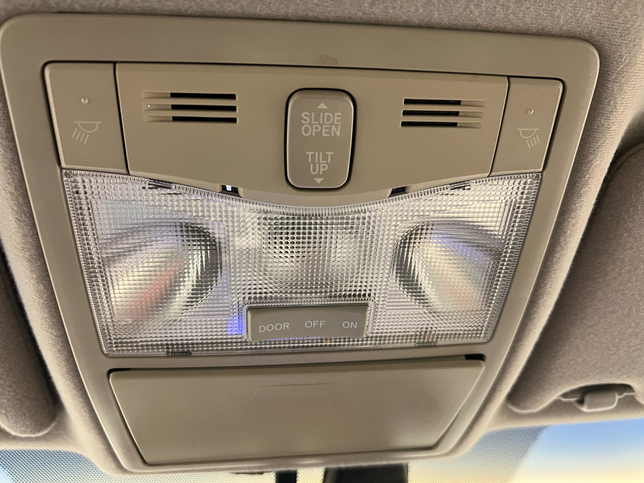 Toyota Avalon 4dr Sdn Limited (Natl) 2008