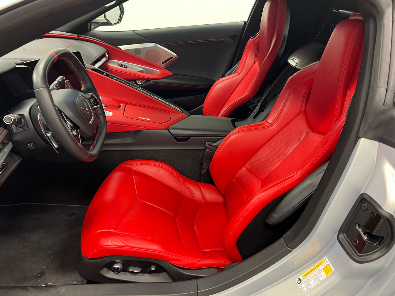 Chevrolet Corvette 2dr Stingray Cpe w/2LT 2021