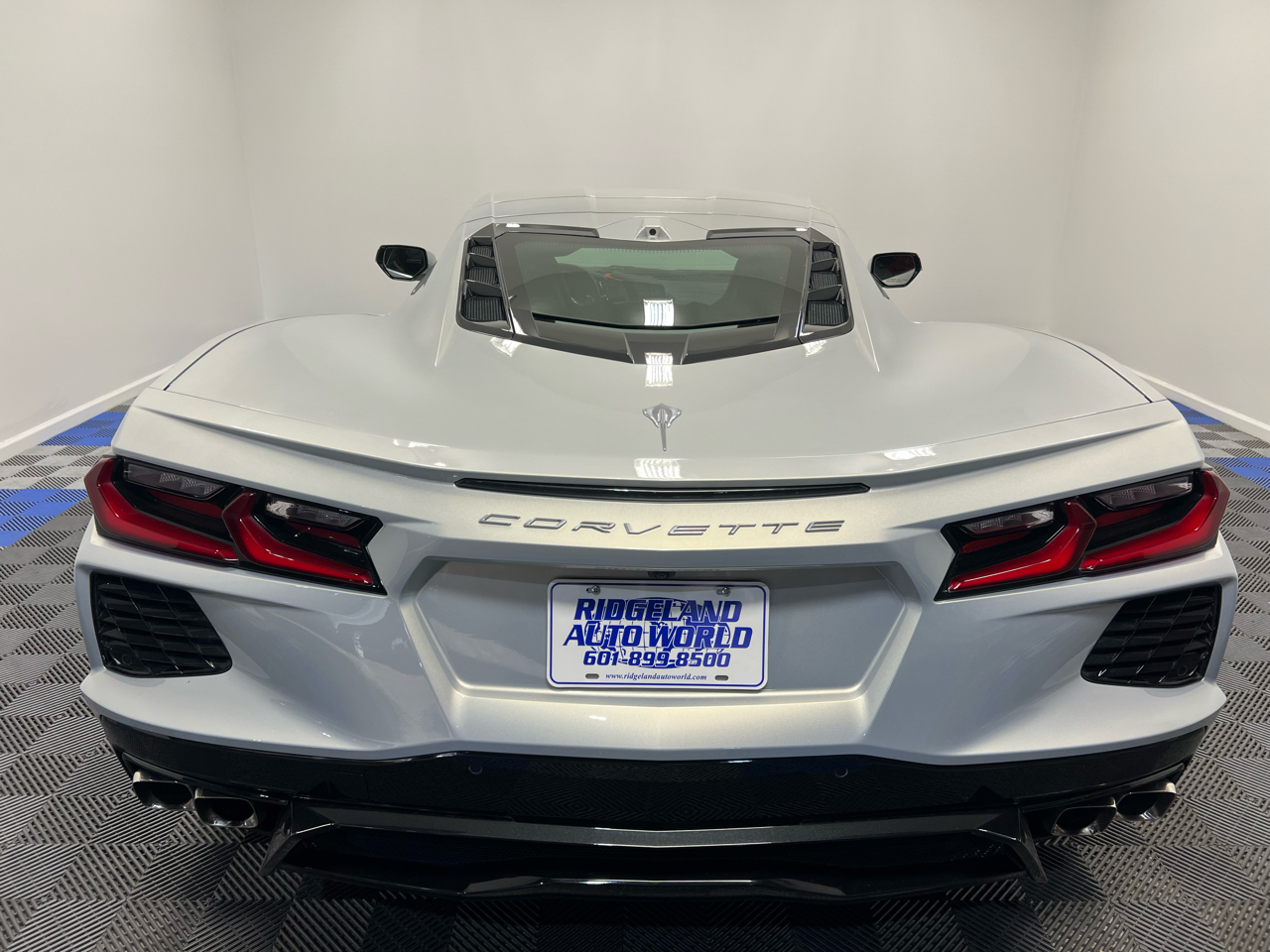 Chevrolet Corvette 2dr Stingray Cpe w/2LT 2021