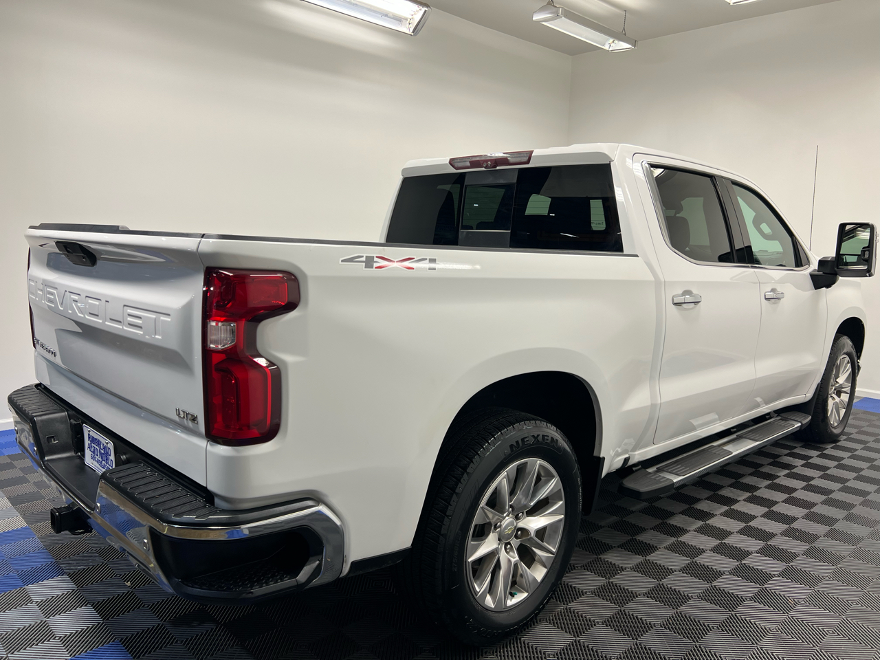 Chevrolet Silverado 1500 4WD Crew Cab 147" LTZ 2020