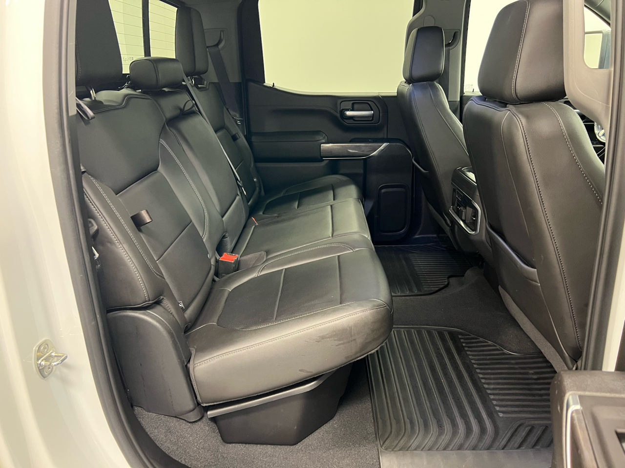 Chevrolet Silverado 1500 4WD Crew Cab 147" LTZ 2020