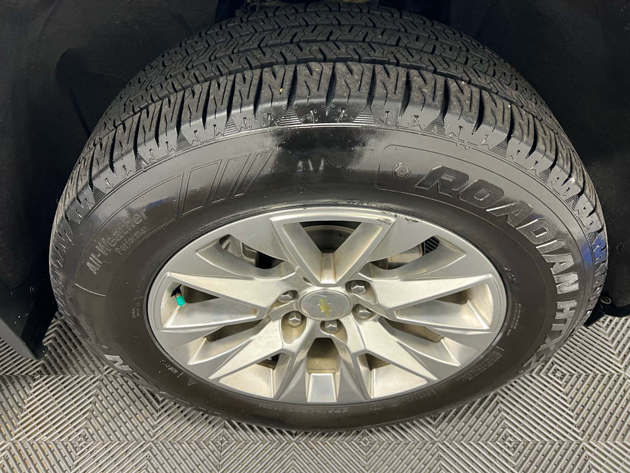 Chevrolet Silverado 1500 4WD Crew Cab 147" LTZ 2020