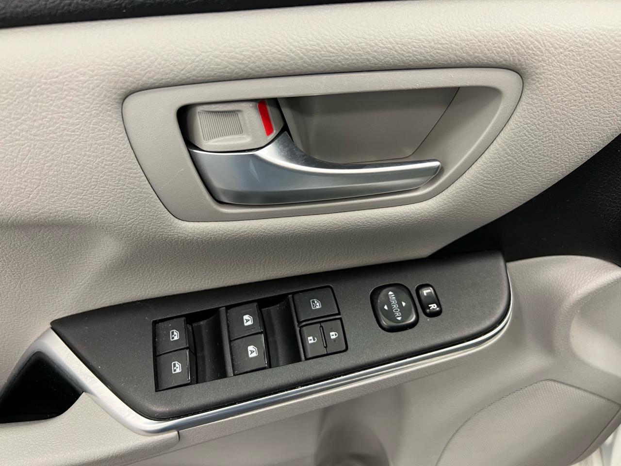 Toyota Camry LE 4D Sedan 2017