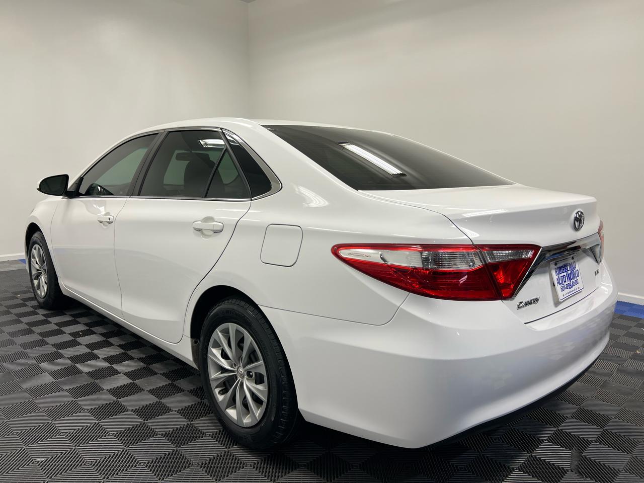 Toyota Camry LE 4D Sedan 2017