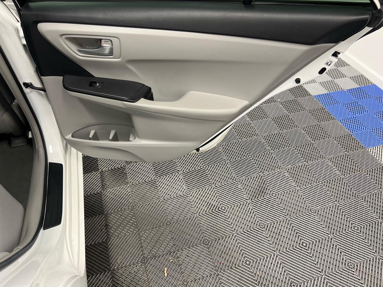 Toyota Camry LE 4D Sedan 2017