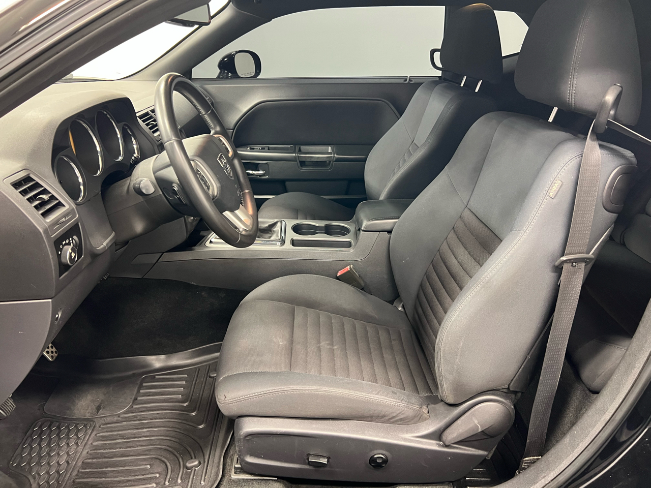 Dodge Challenger 2dr Cpe R/T 2013