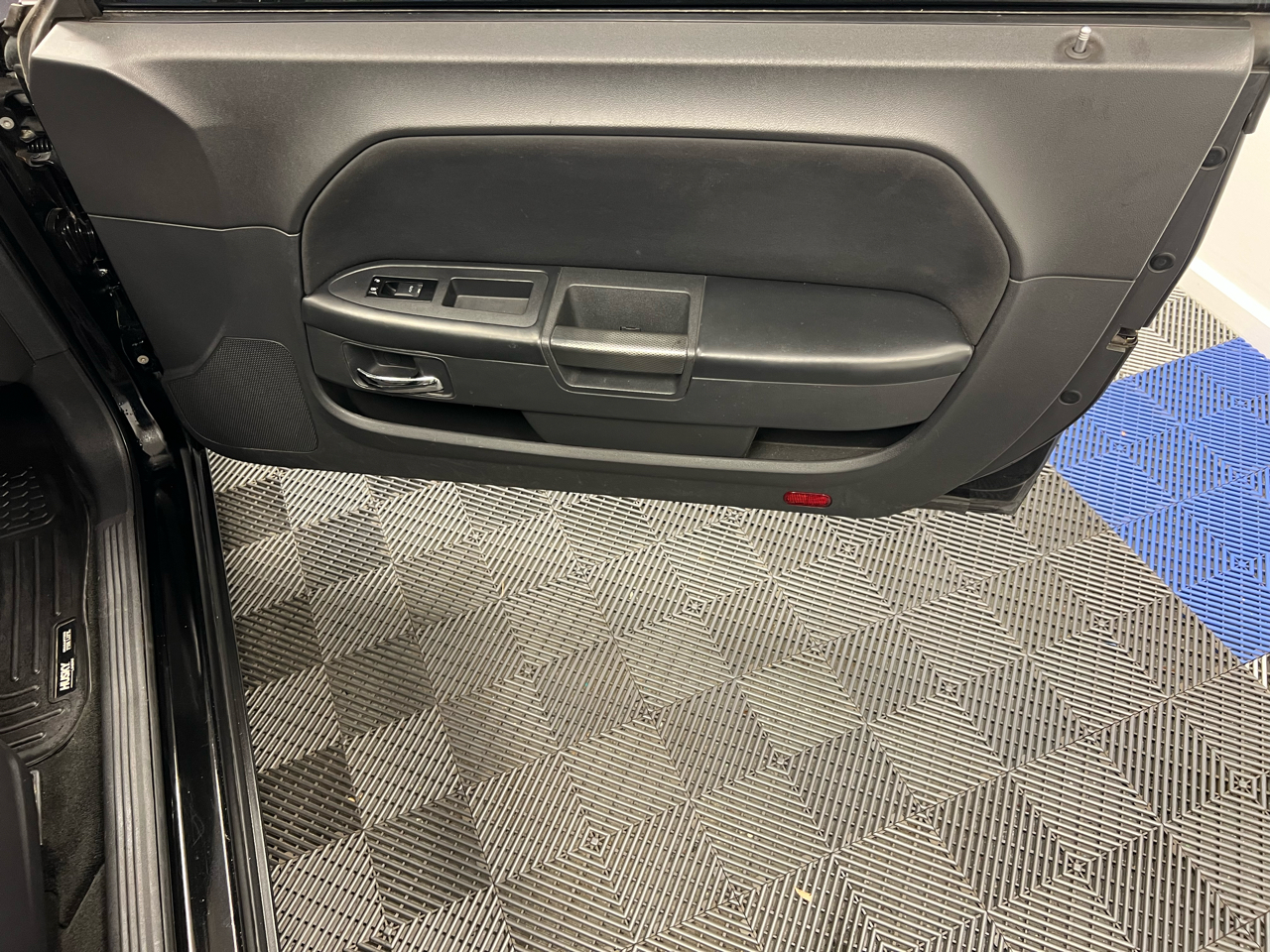 Dodge Challenger 2dr Cpe R/T 2013