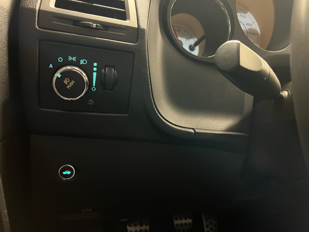 Dodge Challenger 2dr Cpe R/T 2013