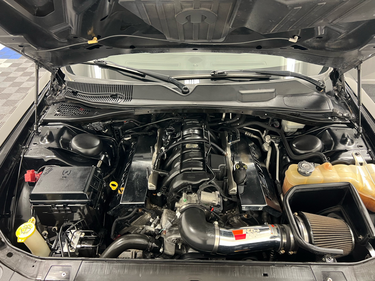 Dodge Challenger 2dr Cpe R/T 2013