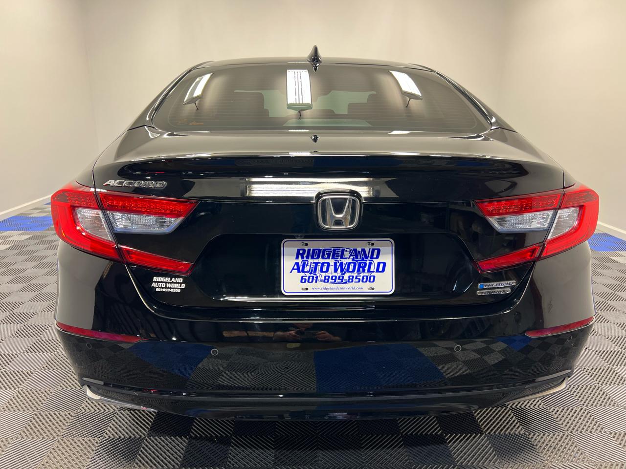Honda Accord Hybrid Touring Sedan 2018