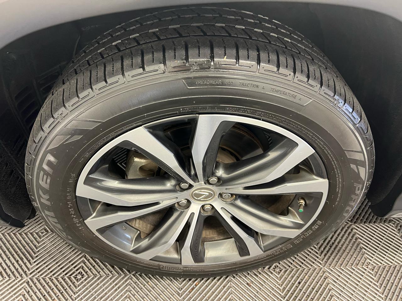 Lexus RX RX 350 Premium FWD 2017