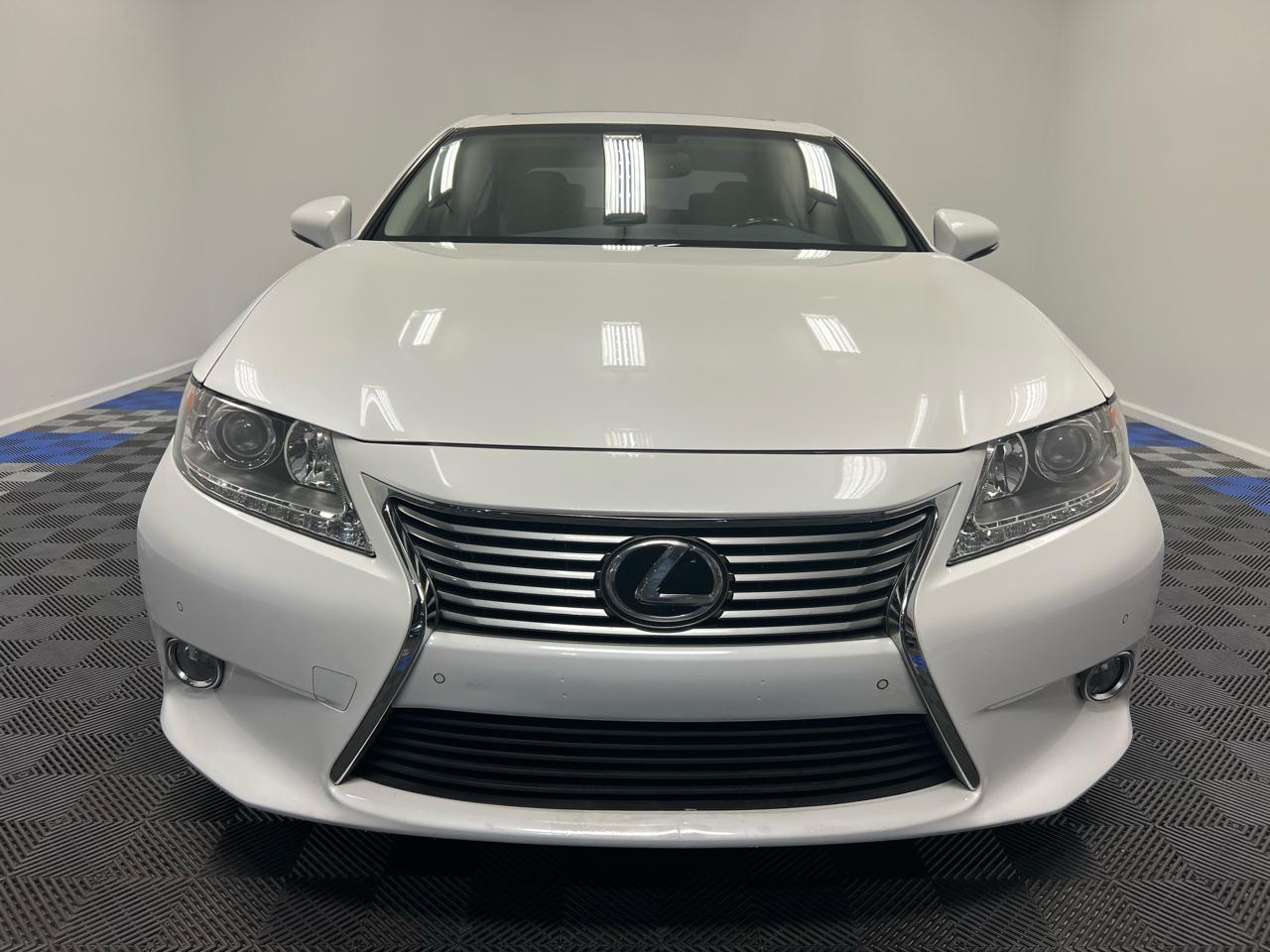 Lexus ES 350 4dr Sdn 2015
