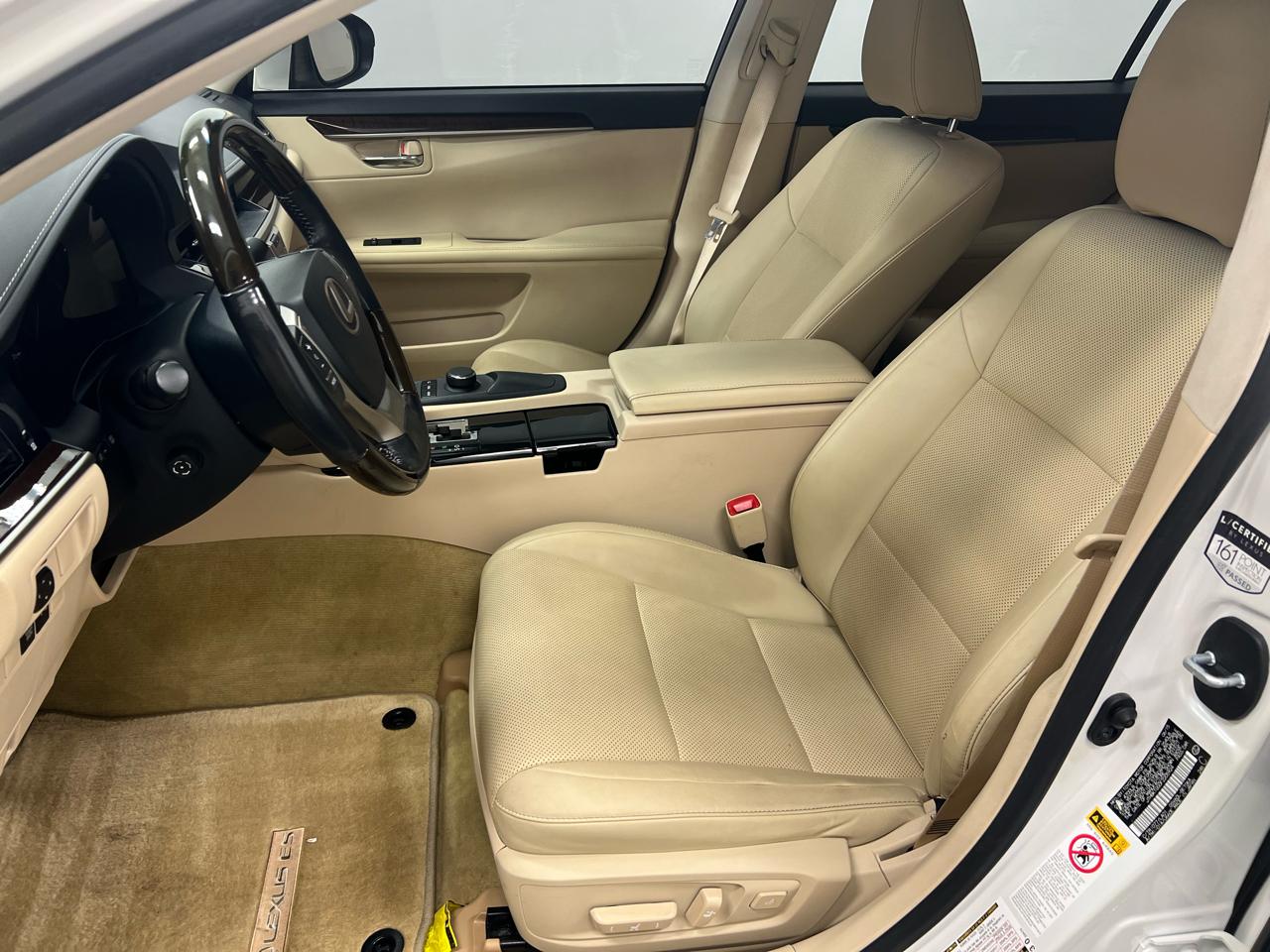 Lexus ES 350 4dr Sdn 2015