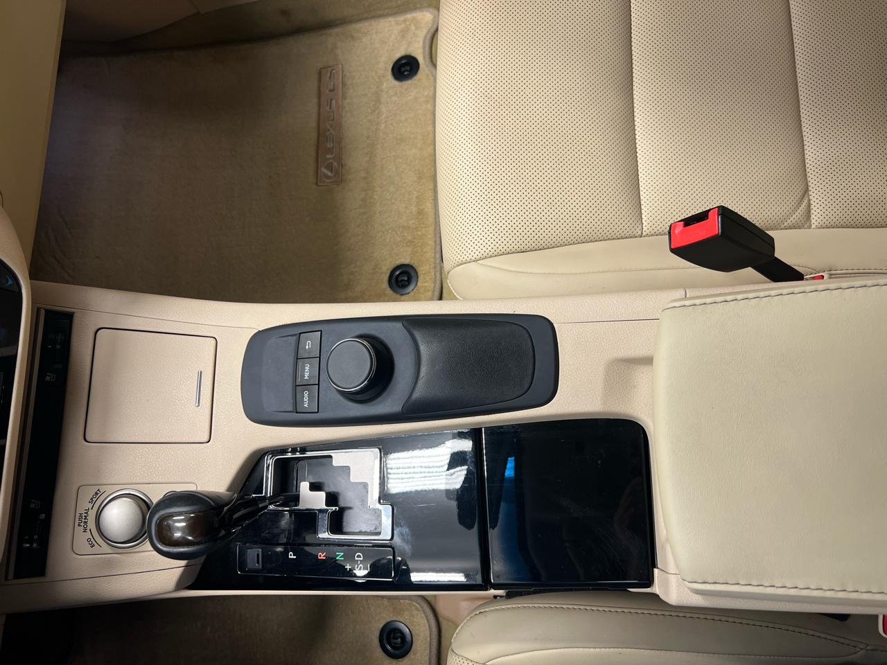 Lexus ES 350 4dr Sdn 2015