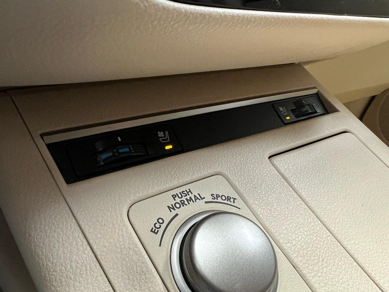 Lexus ES 350 4dr Sdn 2015