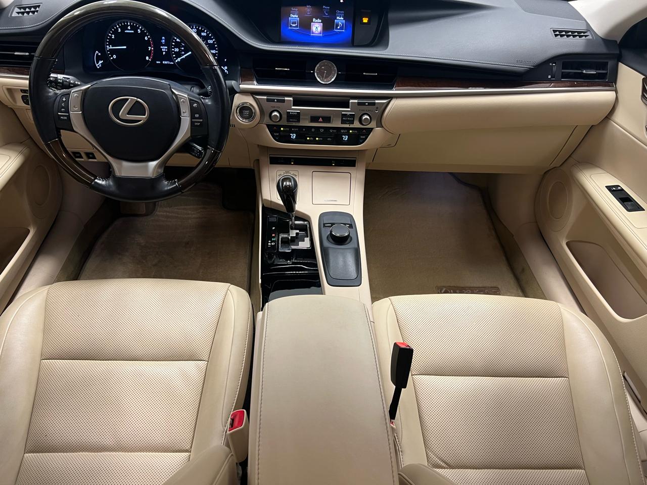 Lexus ES 350 4dr Sdn 2015