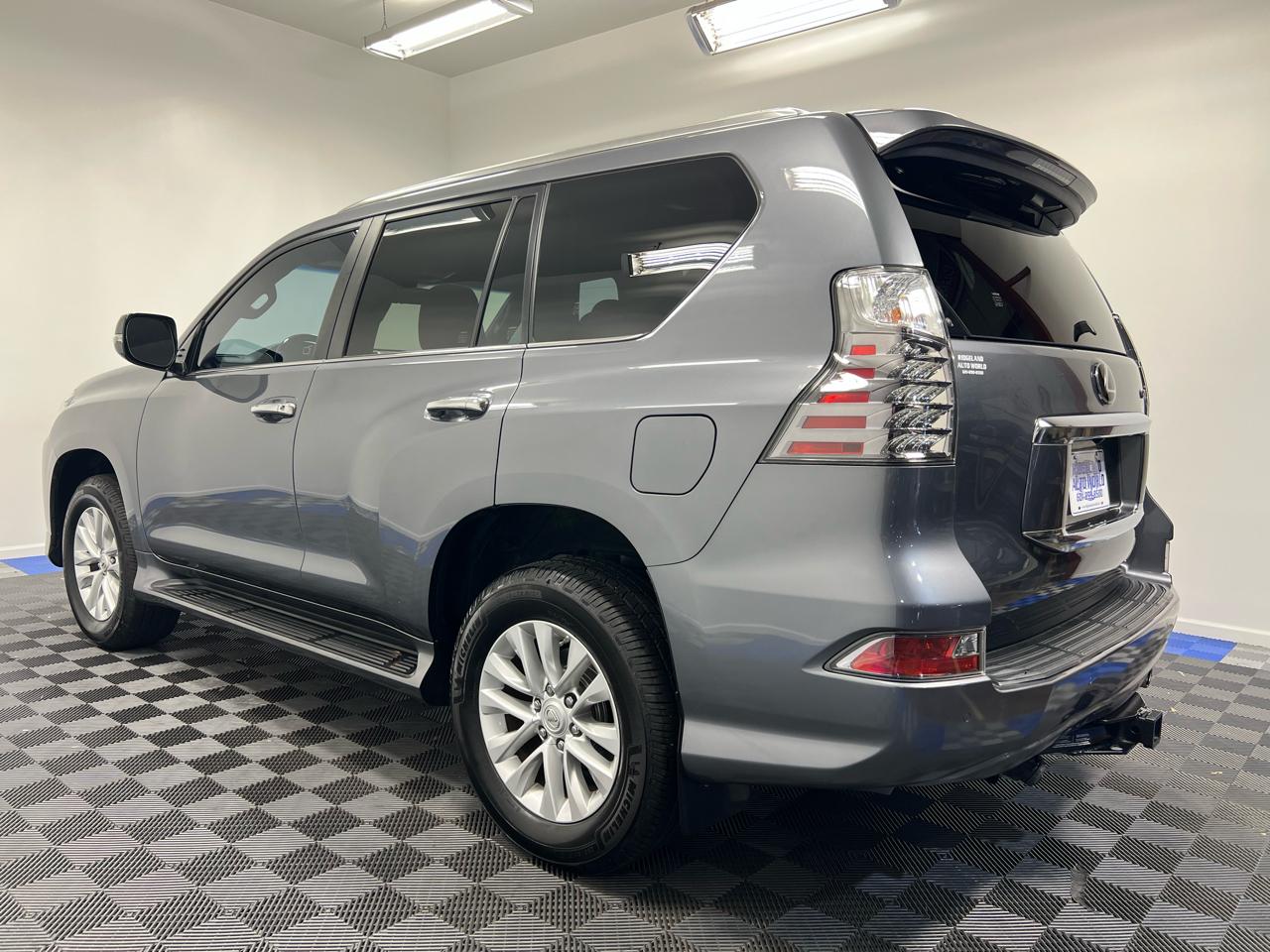 Lexus GX GX 460 Premium 4WD 2021