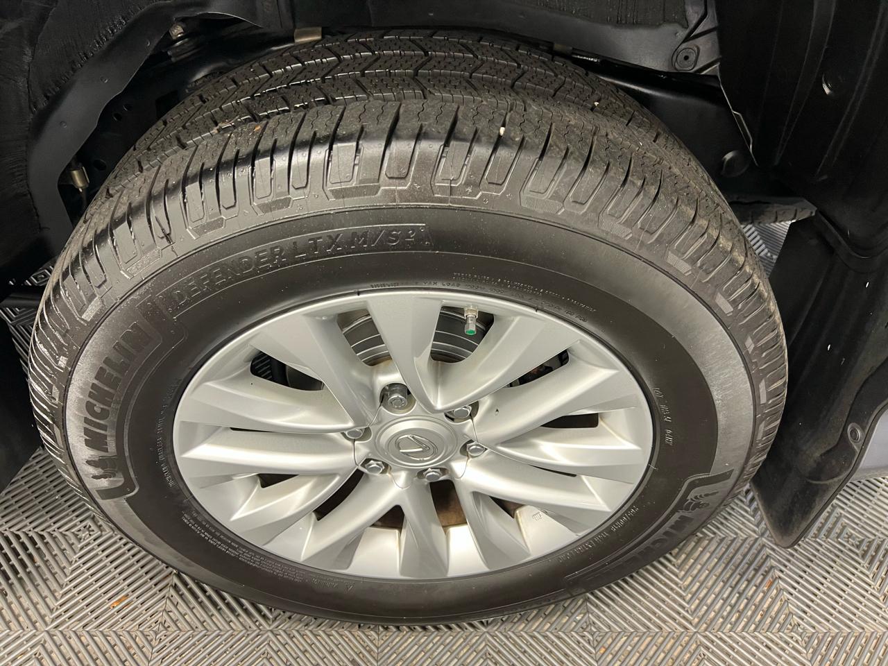 Lexus GX GX 460 Premium 4WD 2021