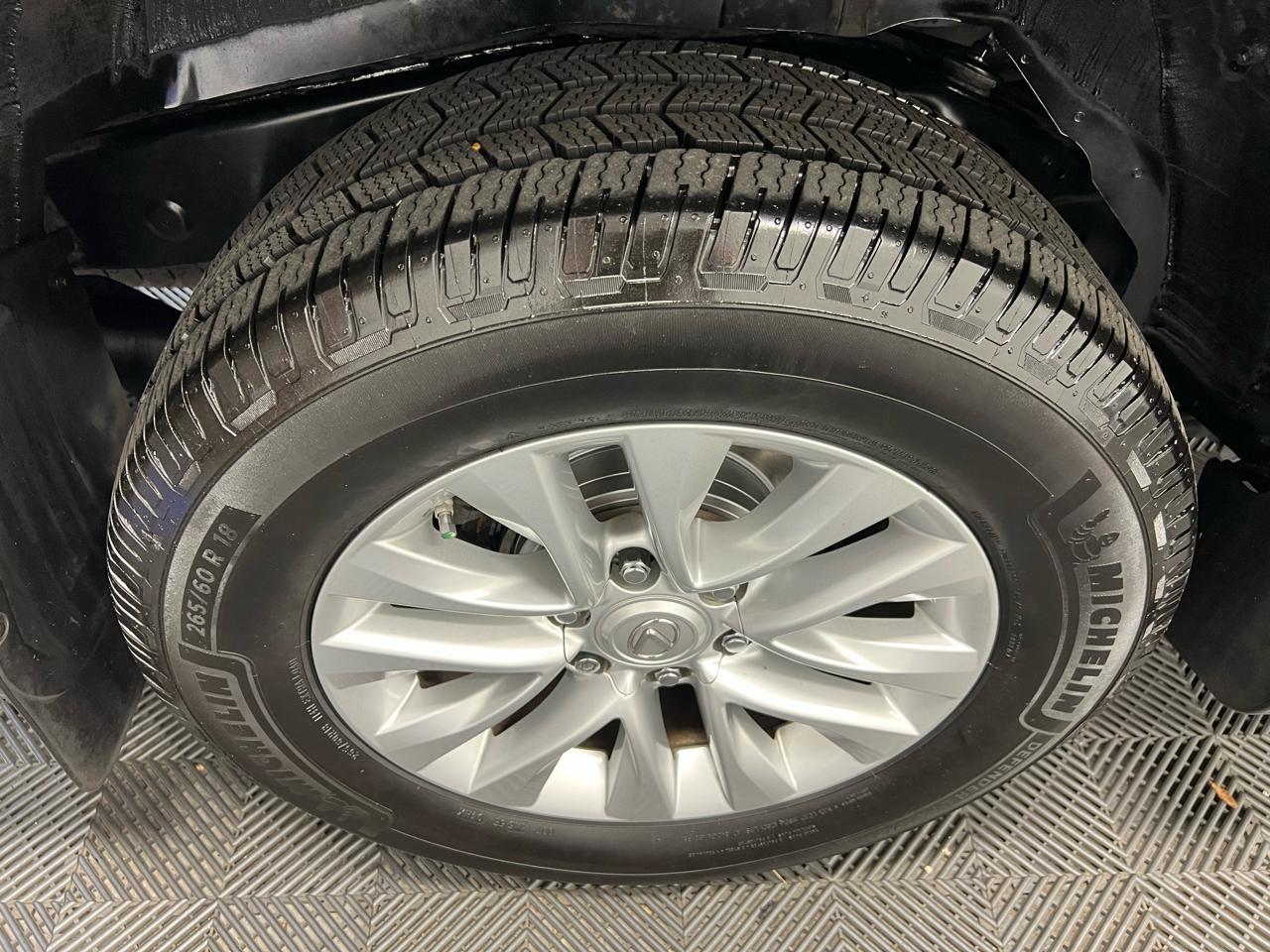 Lexus GX GX 460 Premium 4WD 2021